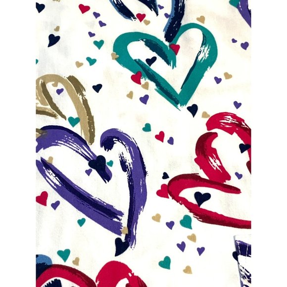 Cherokee Heartbeat Print V-Neck Scrub Top - Picture 10 of 10